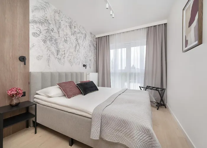 Elegancki Blisko Rzeki Z Garazem Na 2 Auta By Renters